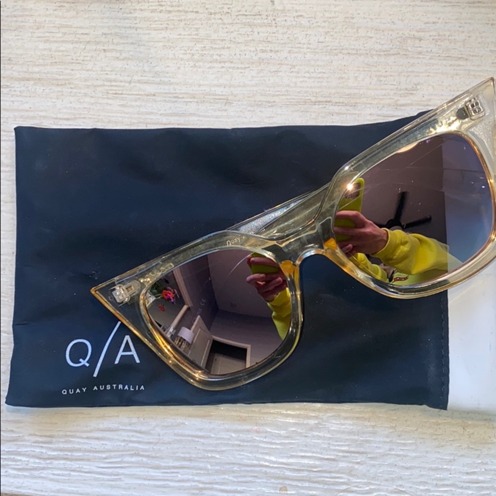 QUAY AUSTRALIA sunglasses Brand New, Never worn
